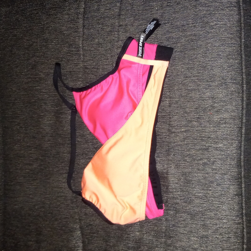 Sport Bras / Pink sport